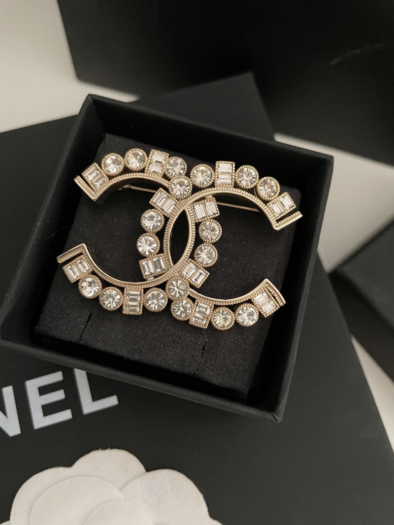 Ch**el brooches